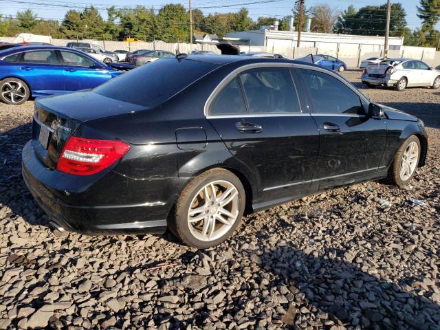 Photo 2 VIN: WDDGF8BBXCA642210 - MERCEDES-BENZ C 300 4MAT 