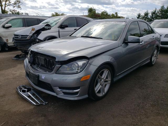 Photo 1 VIN: WDDGF8BBXCA647374 - MERCEDES-BENZ C 300 4MAT 