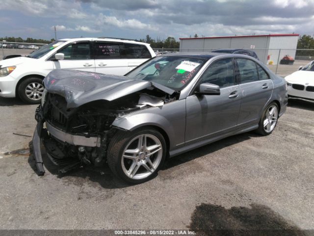 Photo 1 VIN: WDDGF8BBXCF924494 - MERCEDES-BENZ C-CLASS 