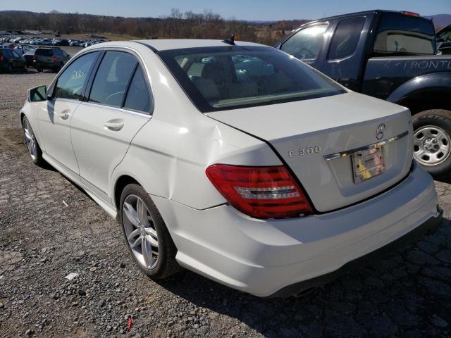 Photo 2 VIN: WDDGF8BBXCR195220 - MERCEDES-BENZ C 300 4MAT 