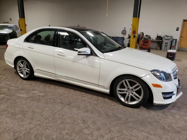 Photo 3 VIN: WDDGF8BBXCR200187 - MERCEDES-BENZ C 300 4MAT 