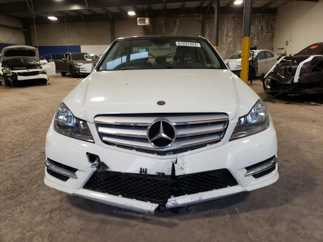 Photo 4 VIN: WDDGF8BBXCR200187 - MERCEDES-BENZ C 300 4MAT 