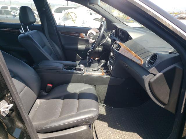 Photo 4 VIN: WDDGF8BBXCR202974 - MERCEDES-BENZ C 300 4MAT 