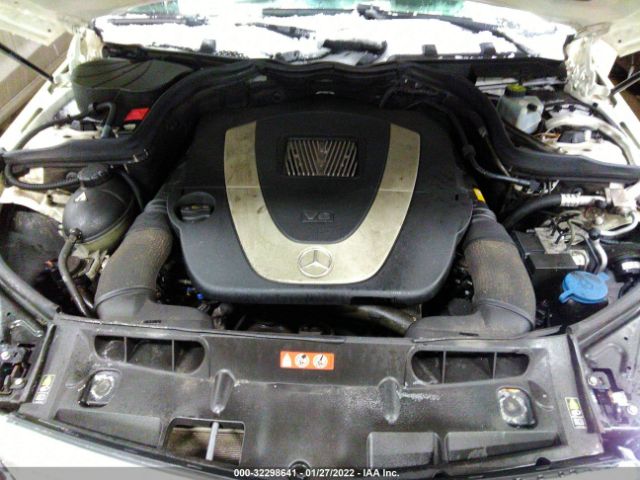 Photo 9 VIN: WDDGF8BBXCR217457 - MERCEDES-BENZ C-CLASS 