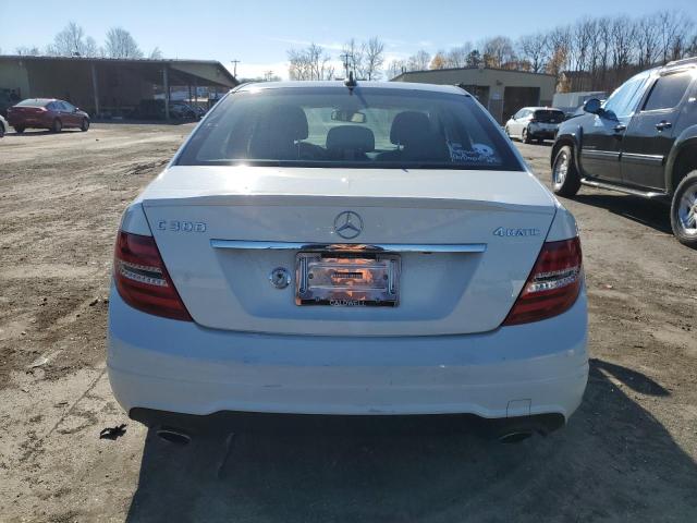 Photo 5 VIN: WDDGF8BBXCR230886 - MERCEDES-BENZ C 300 4MAT 