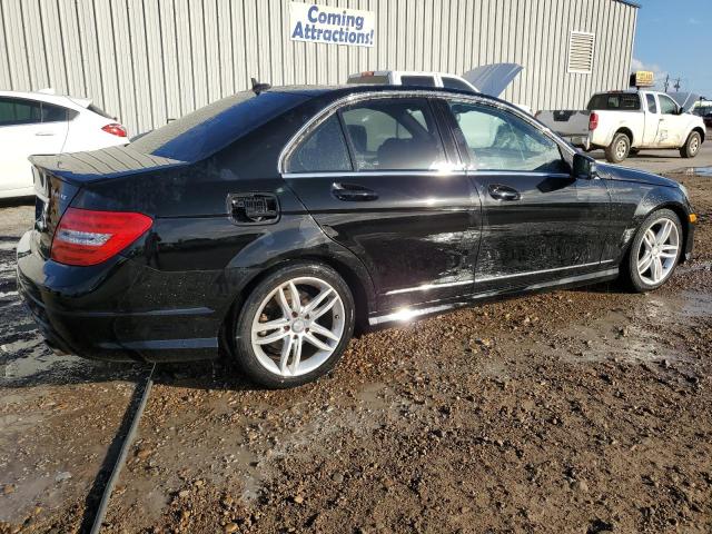 Photo 2 VIN: WDDGF8BBXCR232251 - MERCEDES-BENZ C 300 4MAT 