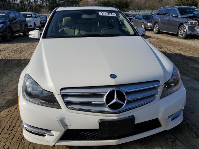 Photo 4 VIN: WDDGF8BBXCR239121 - MERCEDES-BENZ C-CLASS 