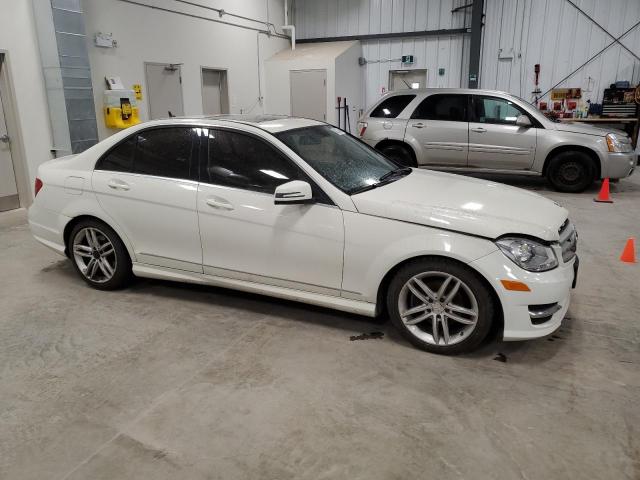 Photo 3 VIN: WDDGF8FB6CA673027 - MERCEDES-BENZ C-CLASS 