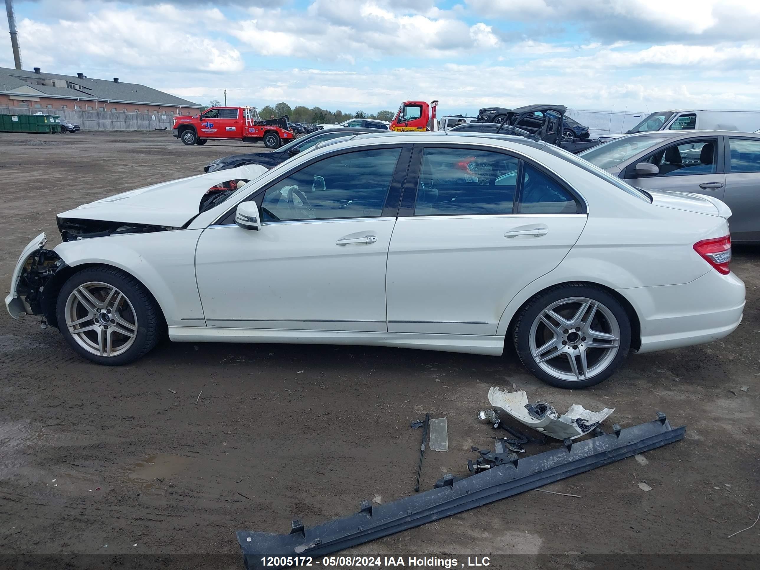 Photo 14 VIN: WDDGF8HB1AF444543 - MERCEDES-BENZ C-KLASSE 