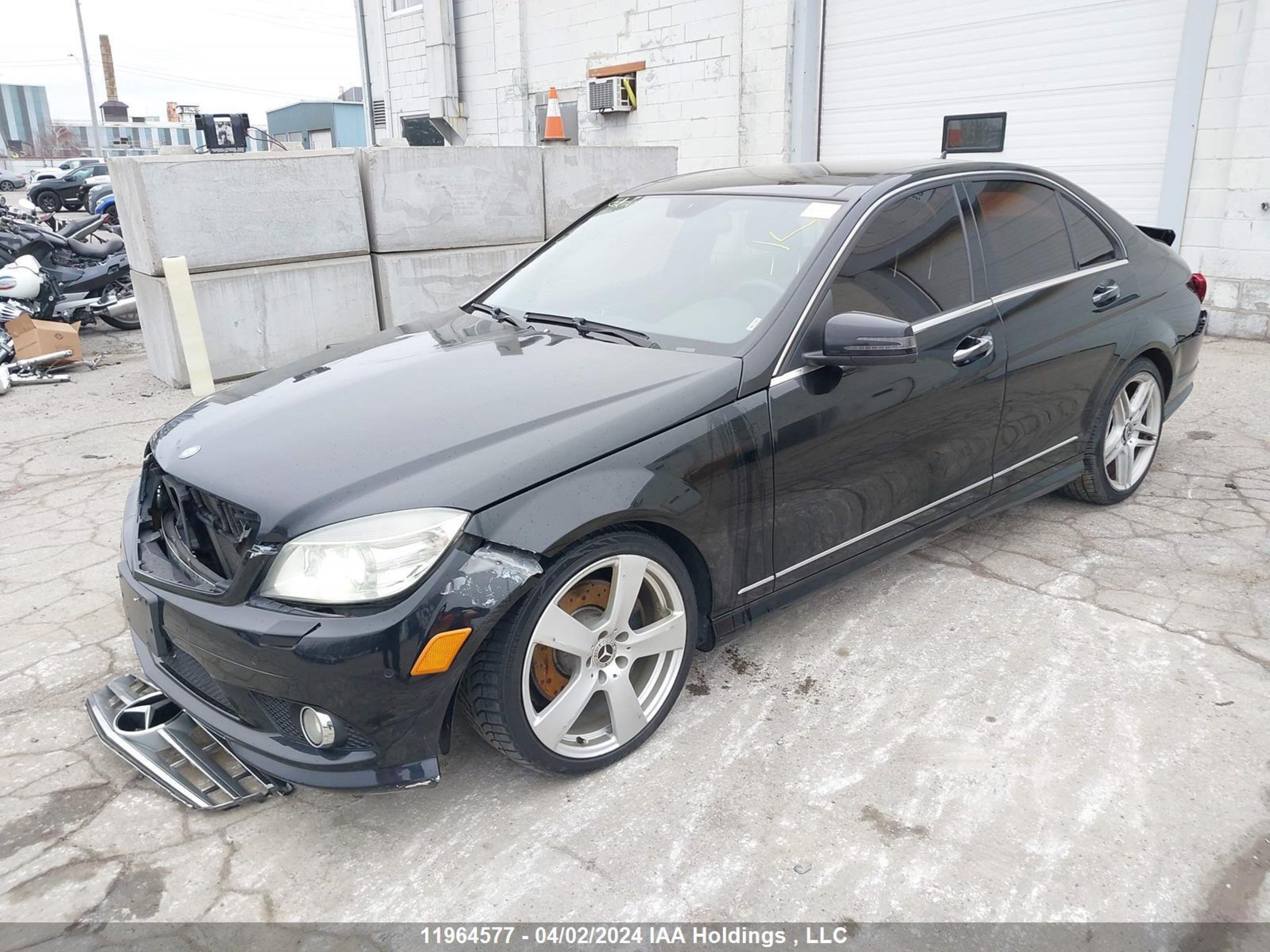 Photo 1 VIN: WDDGF8HB7AF405469 - MERCEDES-BENZ NULL 