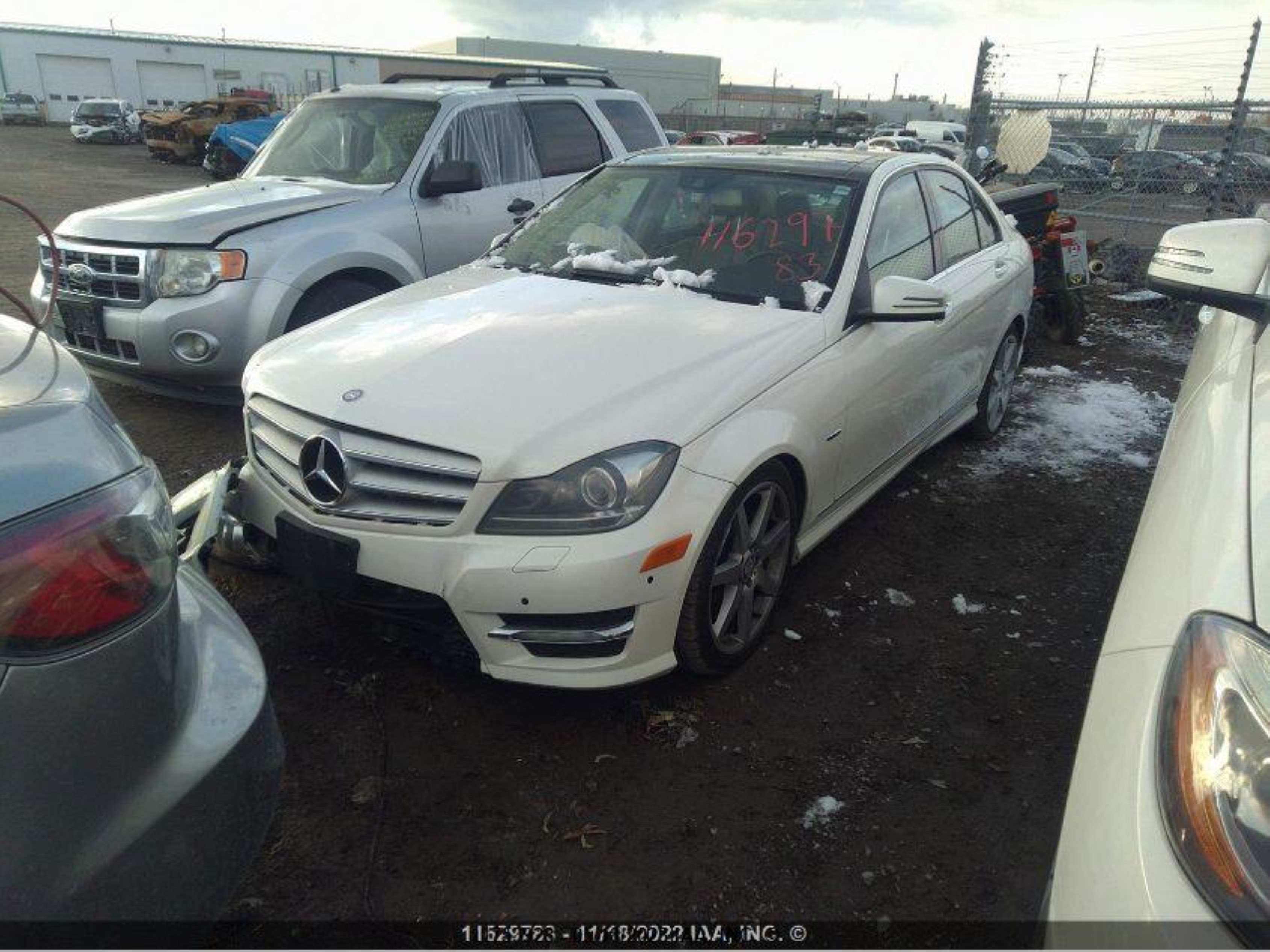 Photo 1 VIN: WDDGF8JB3CA739492 - MERCEDES-BENZ NULL 