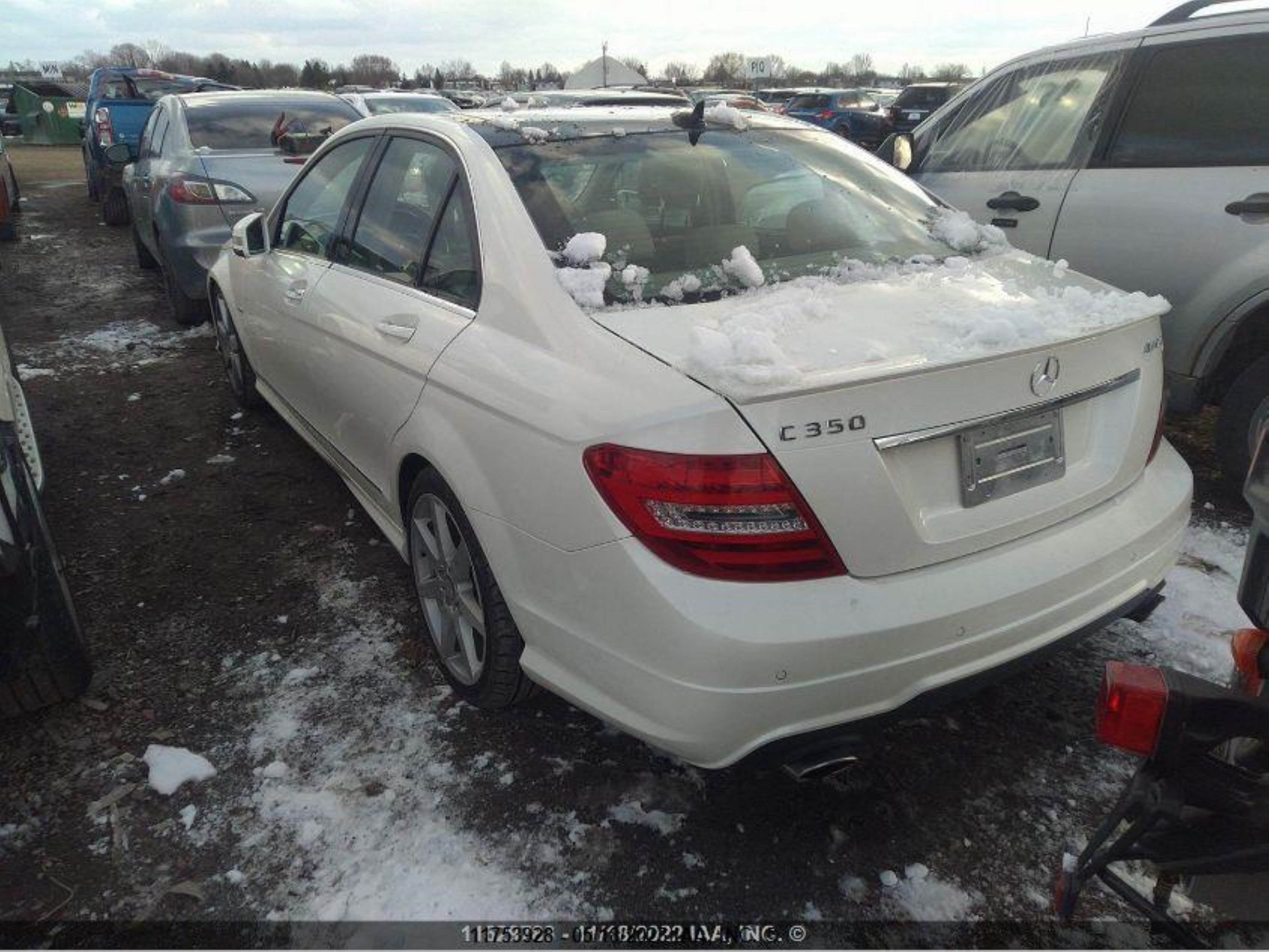 Photo 2 VIN: WDDGF8JB3CA739492 - MERCEDES-BENZ NULL 