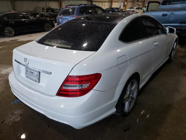 Photo 3 VIN: WDDGJ4HB0CF749039 - MERCEDES-BENZ C 250 