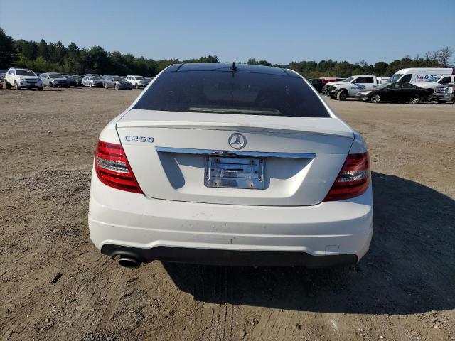 Photo 5 VIN: WDDGJ4HB0CF896347 - MERCEDES-BENZ C 250 