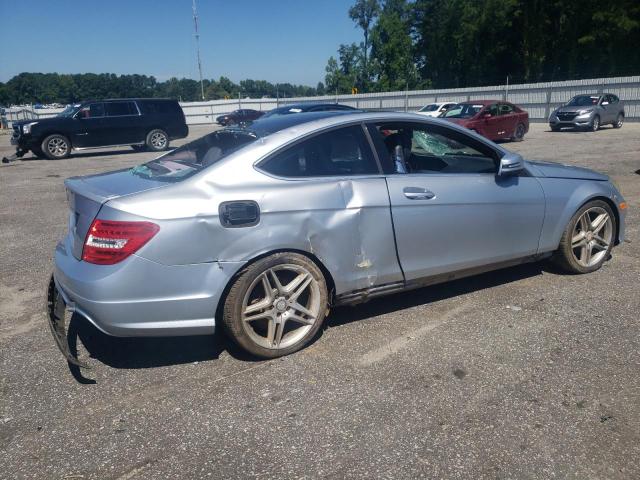 Photo 2 VIN: WDDGJ4HB0DF953423 - MERCEDES-BENZ C 250 