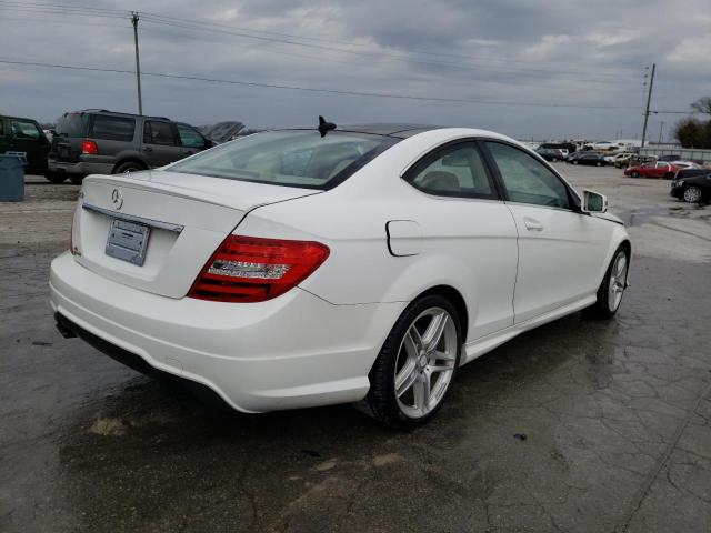 Photo 3 VIN: WDDGJ4HB0DF961604 - MERCEDES-BENZ C 250 