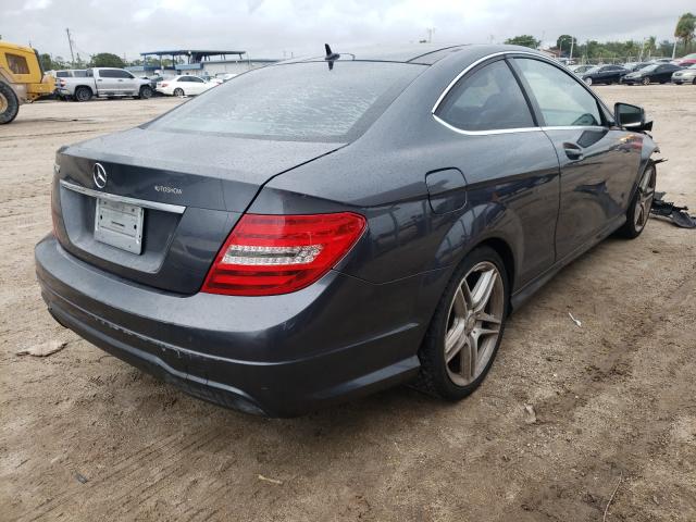 Photo 3 VIN: WDDGJ4HB0DG000446 - MERCEDES-BENZ C-250 