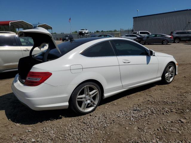 Photo 2 VIN: WDDGJ4HB0DG008207 - MERCEDES-BENZ C-CLASS 