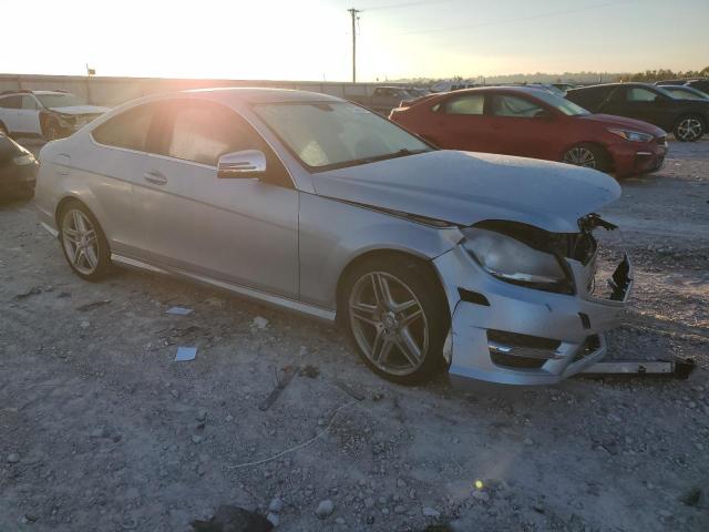 Photo 3 VIN: WDDGJ4HB0DG040185 - MERCEDES-BENZ C 250 