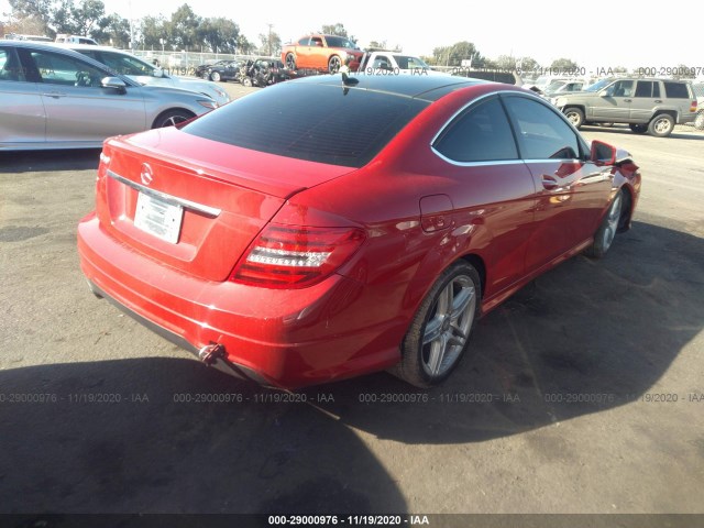 Photo 3 VIN: WDDGJ4HB0DG076426 - MERCEDES-BENZ C-CLASS 