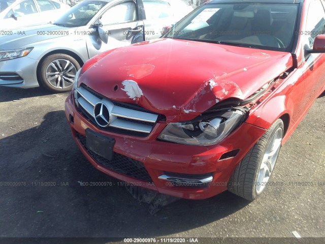 Photo 5 VIN: WDDGJ4HB0DG076426 - MERCEDES-BENZ C-CLASS 