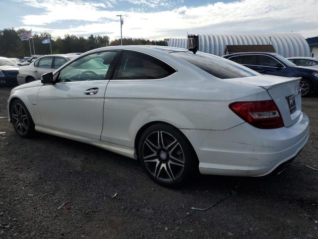 Photo 1 VIN: WDDGJ4HB0EG277339 - MERCEDES-BENZ C 250 