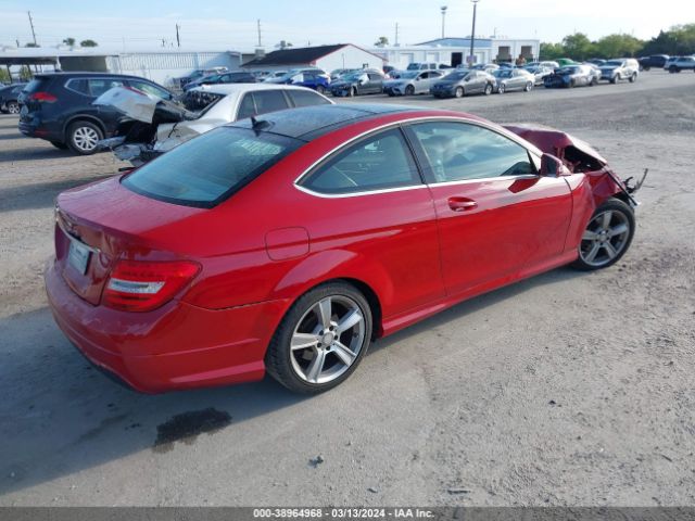 Photo 3 VIN: WDDGJ4HB0FG363218 - MERCEDES-BENZ C-CLASS 