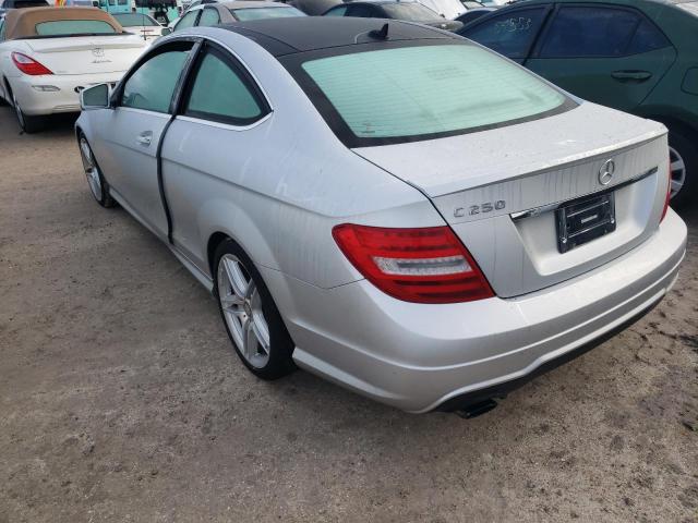 Photo 2 VIN: WDDGJ4HB0FG442078 - MERCEDES-BENZ C 250 