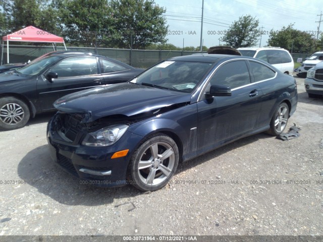 Photo 1 VIN: WDDGJ4HB1CF745694 - MERCEDES-BENZ C-CLASS 