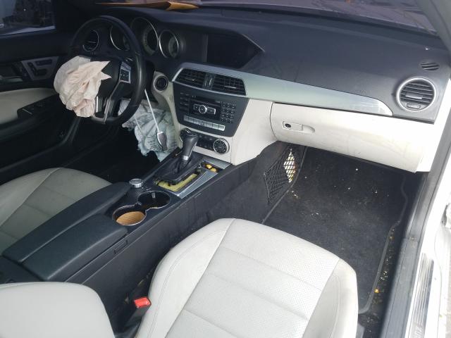 Photo 8 VIN: WDDGJ4HB1CF830941 - MERCEDES-BENZ C 250 