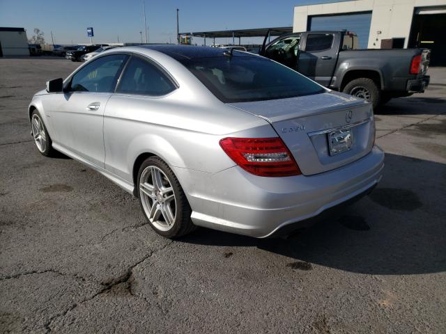 Photo 2 VIN: WDDGJ4HB1CF898057 - MERCEDES-BENZ C 250 