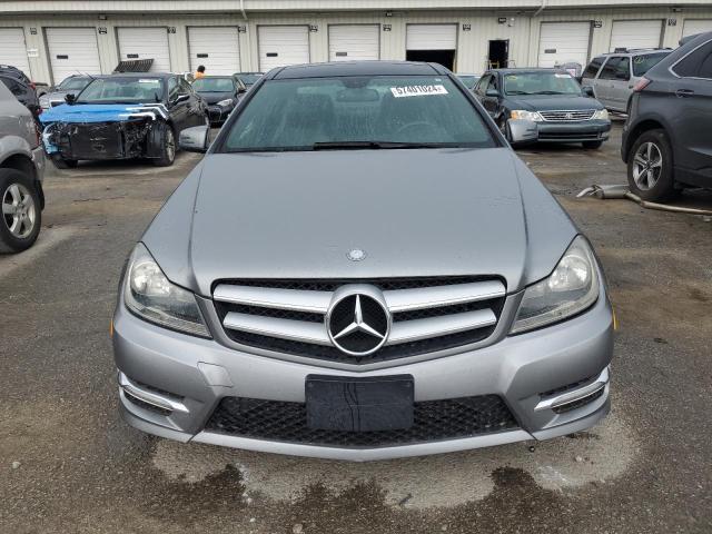 Photo 4 VIN: WDDGJ4HB1DF941393 - MERCEDES-BENZ C-CLASS 