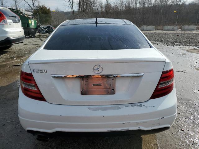 Photo 5 VIN: WDDGJ4HB1DF980131 - MERCEDES-BENZ C-CLASS 