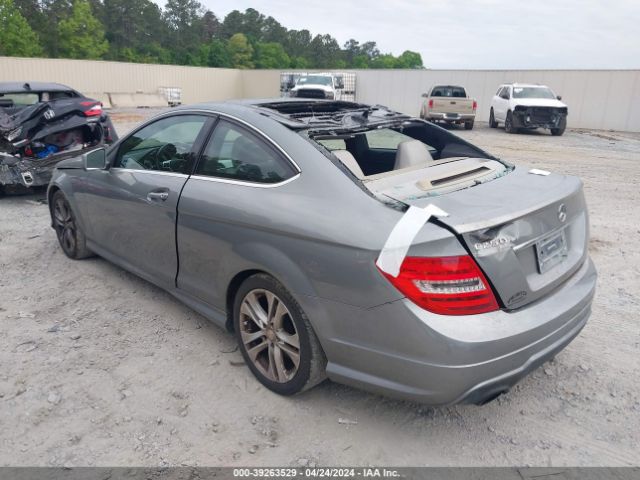 Photo 2 VIN: WDDGJ4HB1DG003890 - MERCEDES-BENZ C 