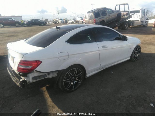 Photo 3 VIN: WDDGJ4HB1EG201130 - MERCEDES-BENZ C 250 