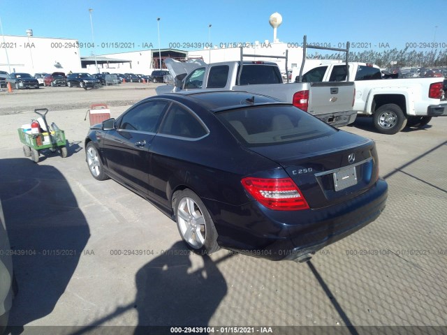 Photo 2 VIN: WDDGJ4HB1EG292397 - MERCEDES-BENZ C-CLASS 