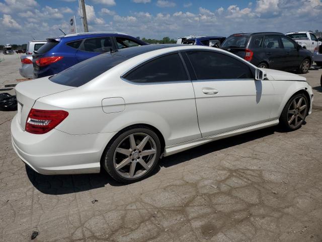 Photo 2 VIN: WDDGJ4HB1EG330565 - MERCEDES-BENZ C-CLASS 