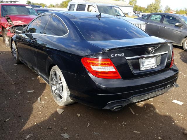 Photo 2 VIN: WDDGJ4HB1FG354222 - MERCEDES-BENZ C 250 