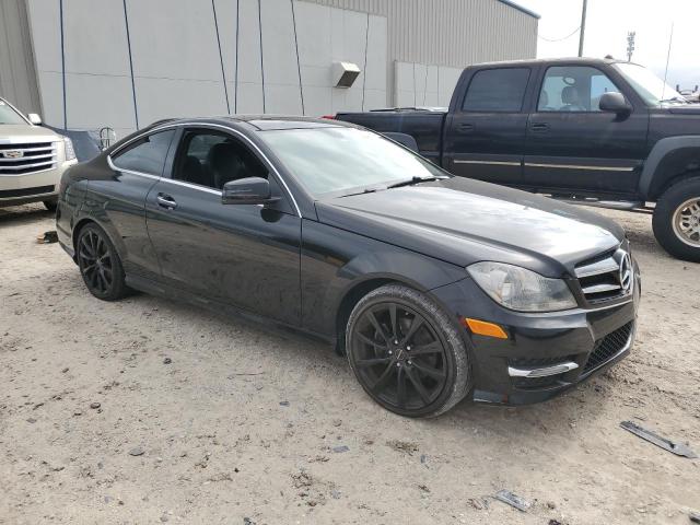 Photo 3 VIN: WDDGJ4HB1FG364202 - MERCEDES-BENZ C-CLASS 