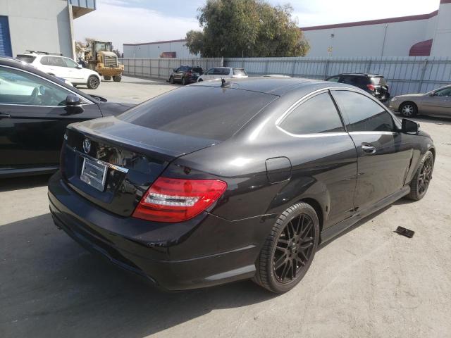 Photo 3 VIN: WDDGJ4HB1FG365897 - MERCEDES-BENZ C-CLASS 