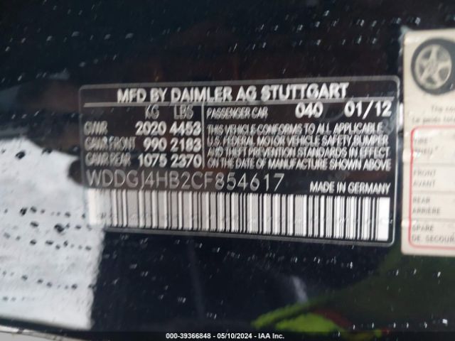 Photo 8 VIN: WDDGJ4HB2CF854617 - MERCEDES-BENZ C 250 