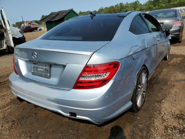 Photo 3 VIN: WDDGJ4HB2DF956968 - MERCEDES-BENZ C 250 