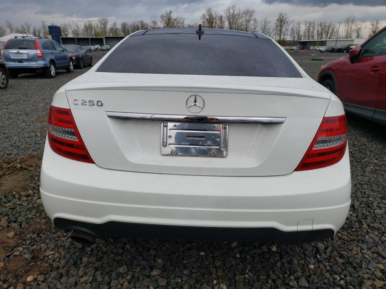 Photo 5 VIN: WDDGJ4HB2DG012002 - MERCEDES-BENZ C-KLASSE 