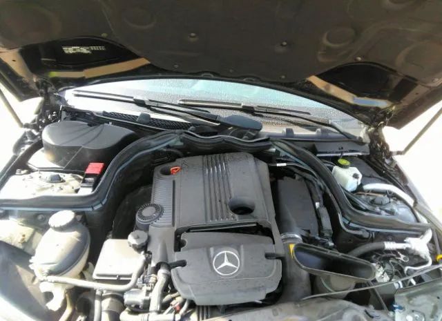 Photo 9 VIN: WDDGJ4HB2FG402195 - MERCEDES-BENZ C-CLASS 