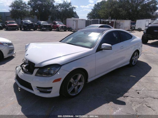 Photo 1 VIN: WDDGJ4HB2FG417974 - MERCEDES-BENZ C-CLASS 