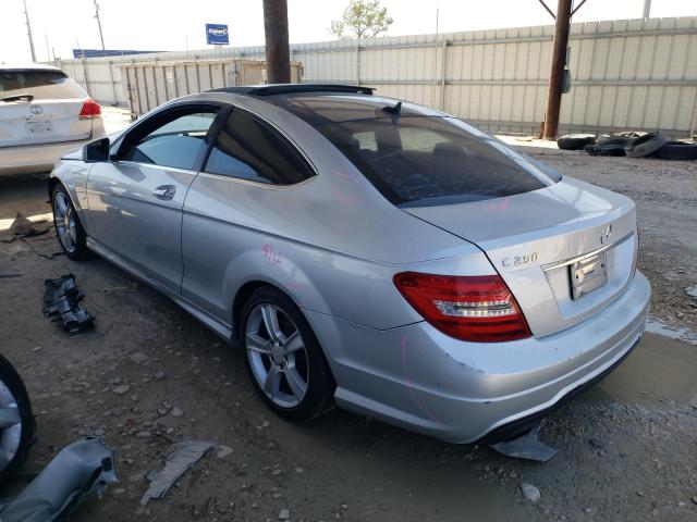 Photo 1 VIN: WDDGJ4HB3CF775375 - MERCEDES-BENZ C-CLASS 