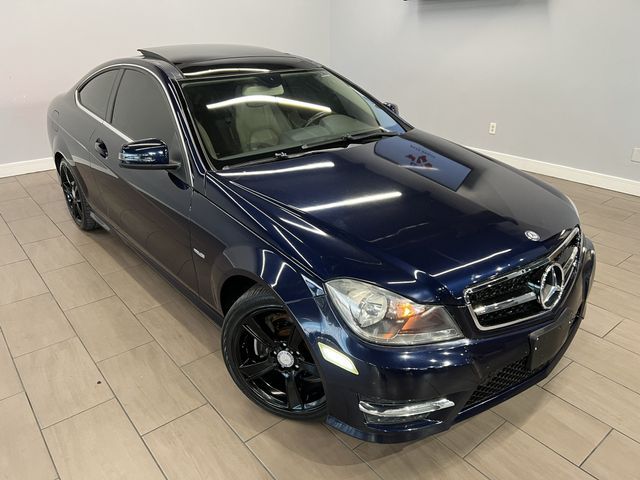 Photo 5 VIN: WDDGJ4HB3CF867439 - MERCEDES-BENZ C-CLASS 