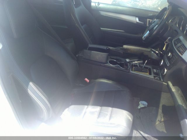 Photo 4 VIN: WDDGJ4HB3CF936632 - MERCEDES-BENZ C-CLASS 