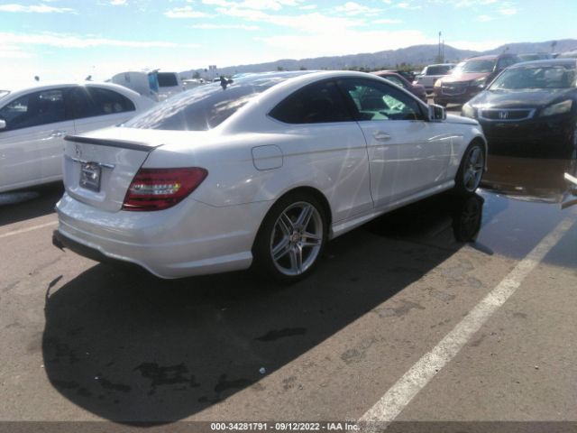 Photo 3 VIN: WDDGJ4HB3DF966599 - MERCEDES-BENZ C-CLASS 