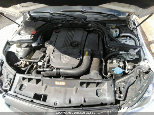 Photo 9 VIN: WDDGJ4HB3DG012347 - MERCEDES-BENZ C-KLASSE 